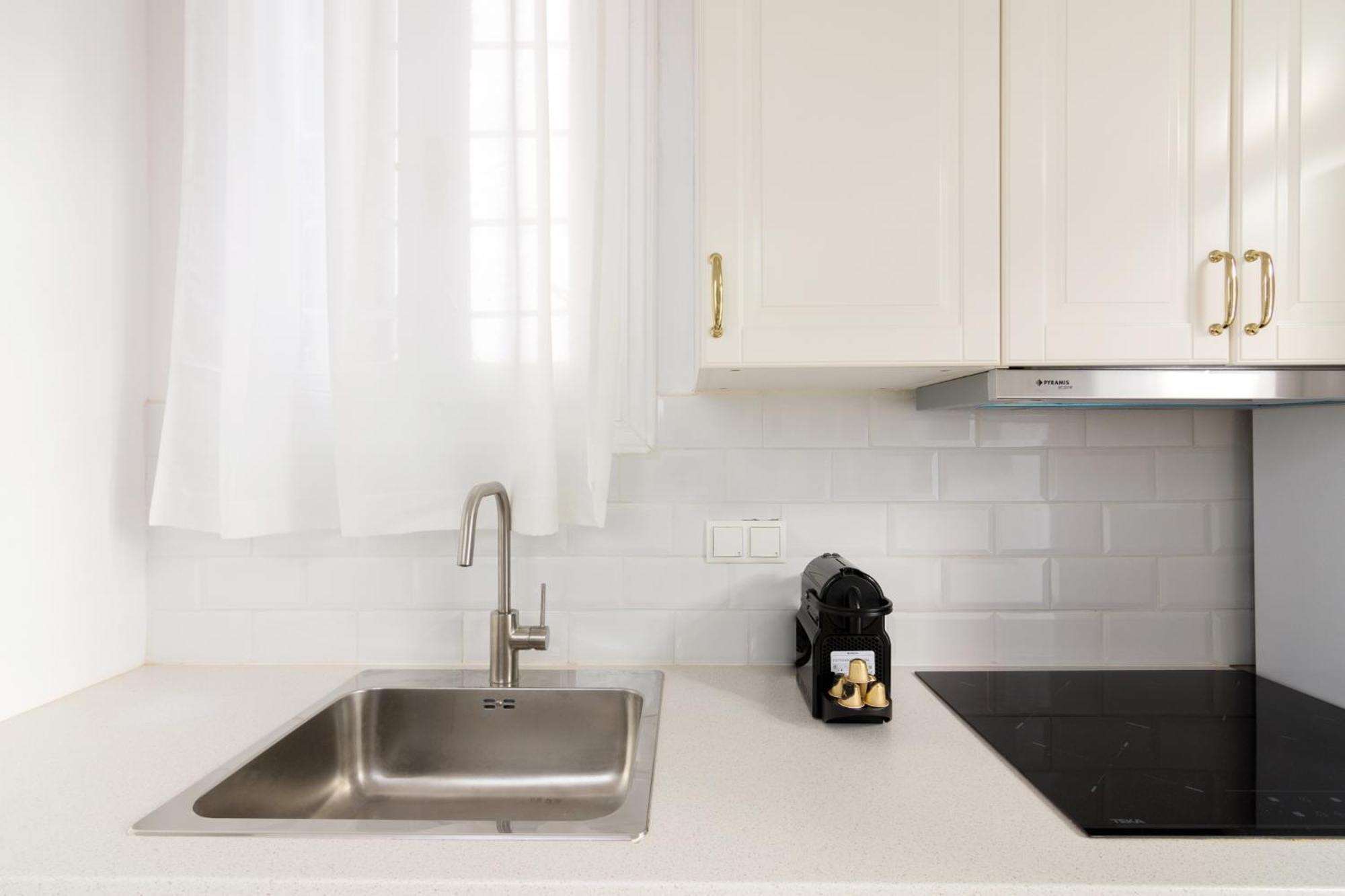 Great House W/ Private Parking Apartment Athena Bagian luar foto