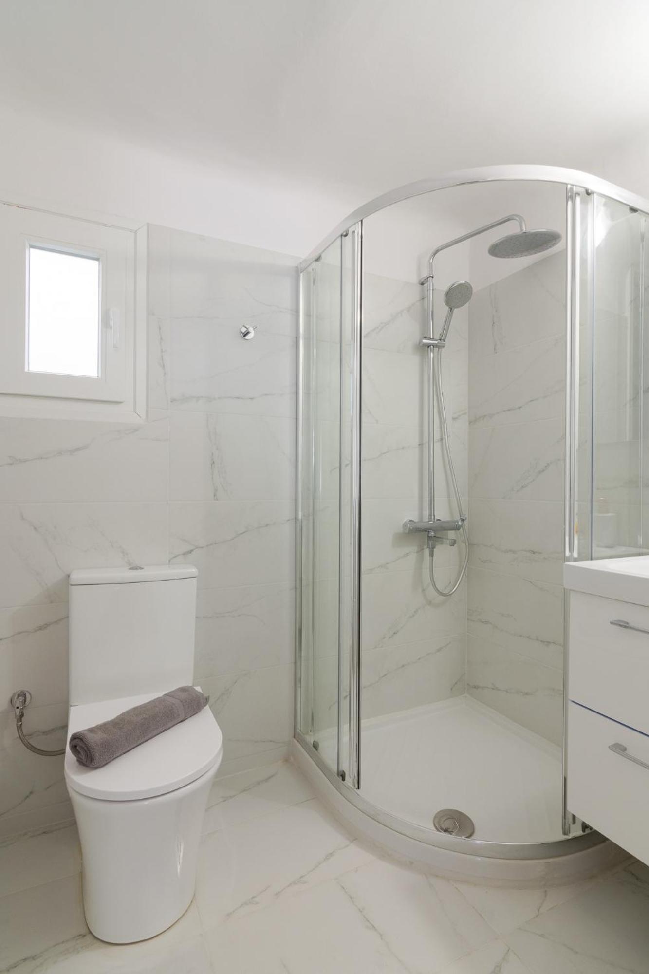 Great House W/ Private Parking Apartment Athena Bagian luar foto
