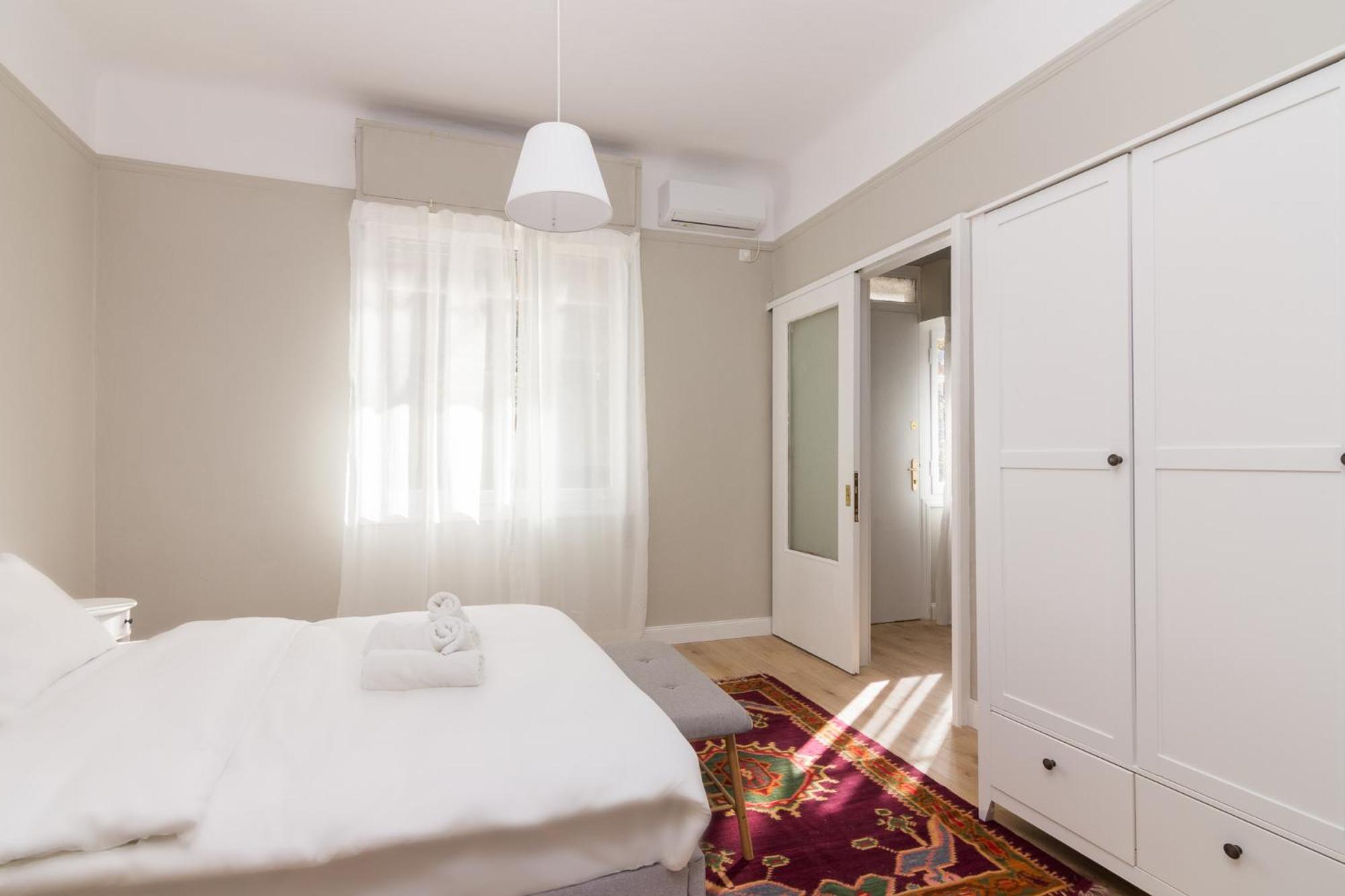 Great House W/ Private Parking Apartment Athena Bagian luar foto
